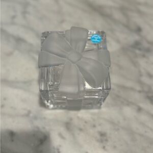 Frosted bow Tiffany & Co jewelry/trinket box